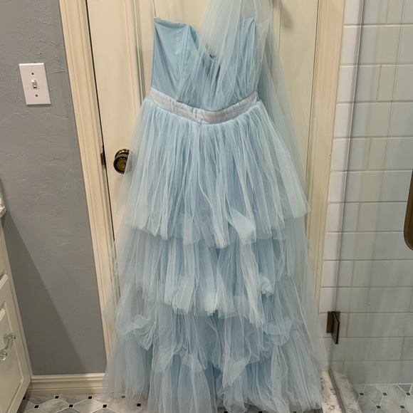 Karen Millen Tulle One Shoulder Woven Midi Dress - Picture 4 of 12